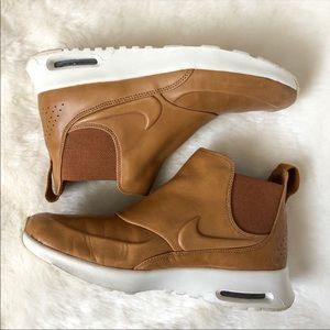 Nike Air Max Thea Mid Leather Sneakers